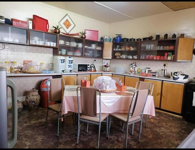 4 BEDROOM HOUSE FOR SALE IN ERMELO